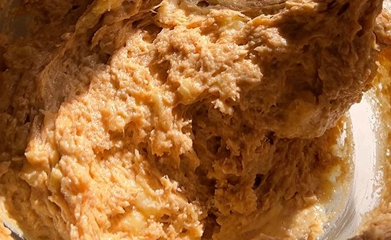 Mixing dry ingredients