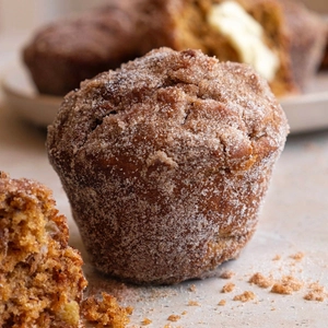 Cinnamon Crunch Brown Butter Banana Muffins