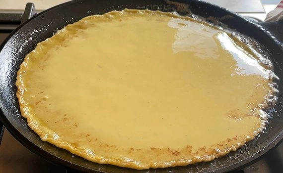 Cooking crepes
