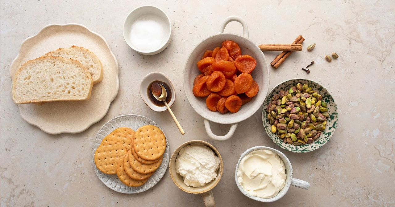 Ingredients to make Vanilla Poached Dried Apricots with Whipped Ricotta
